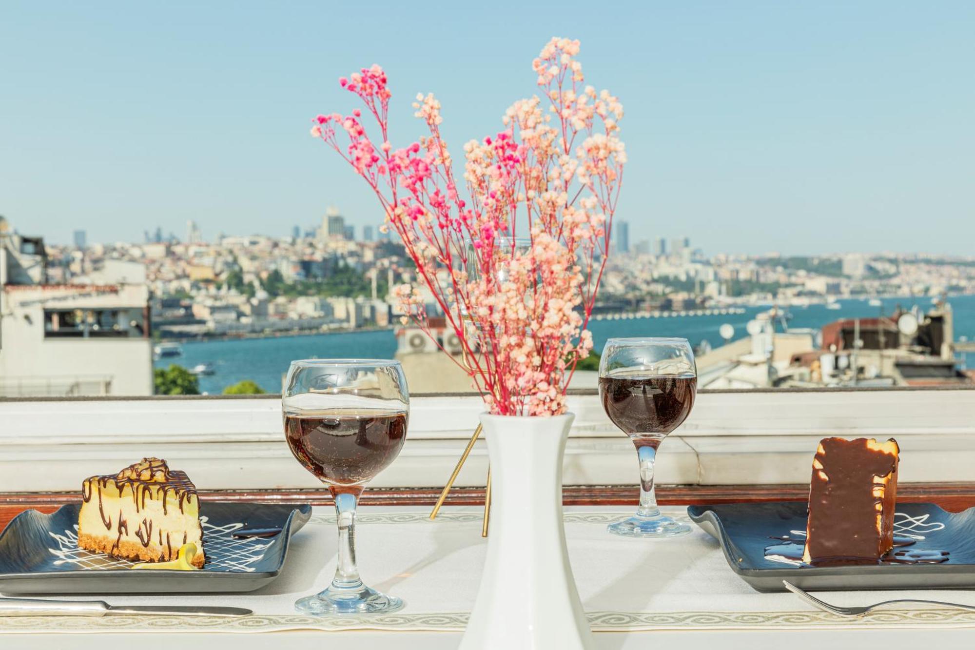 Hotel Ipek Palas Istanbul Exterior photo