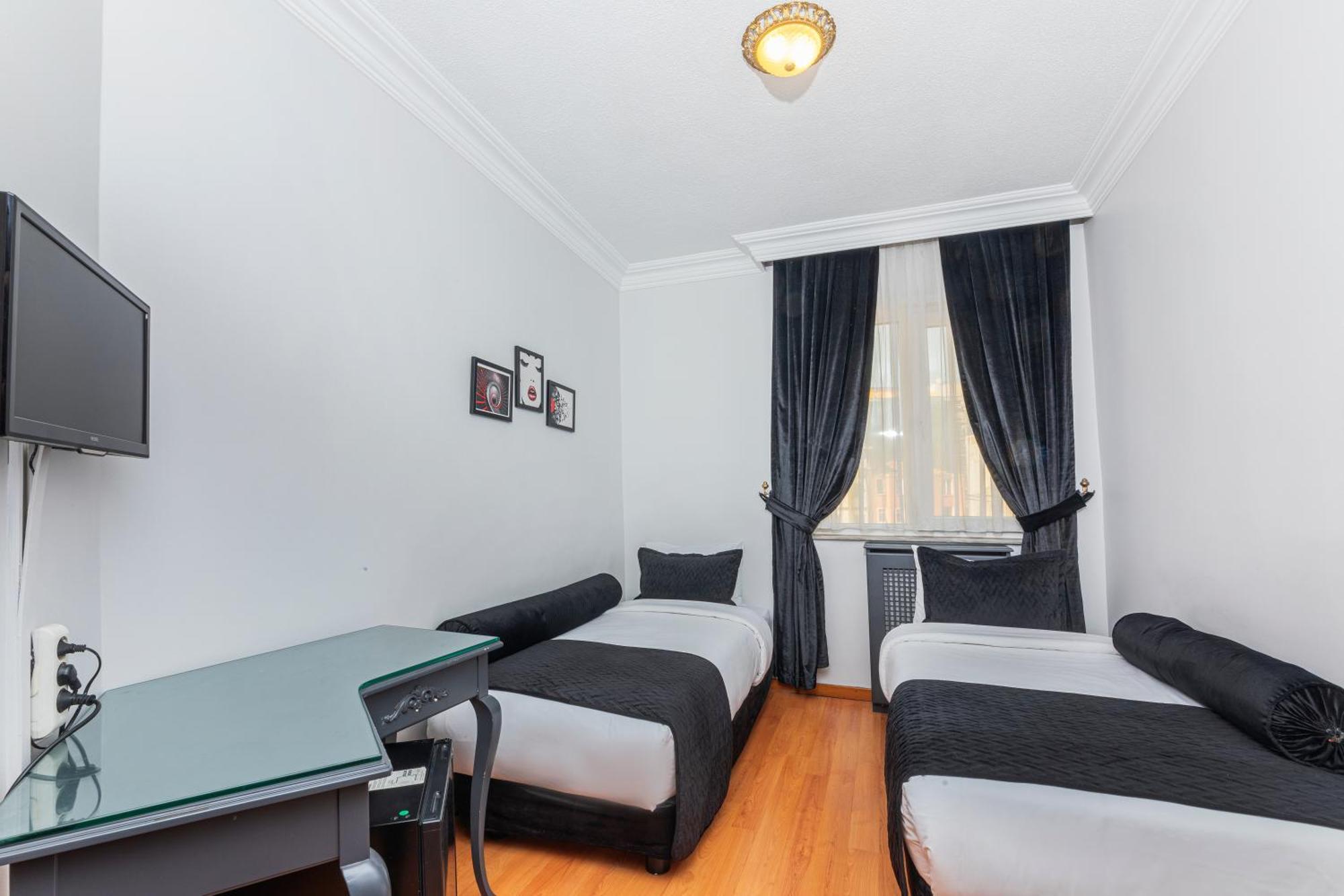 Hotel Ipek Palas Istanbul Exterior photo
