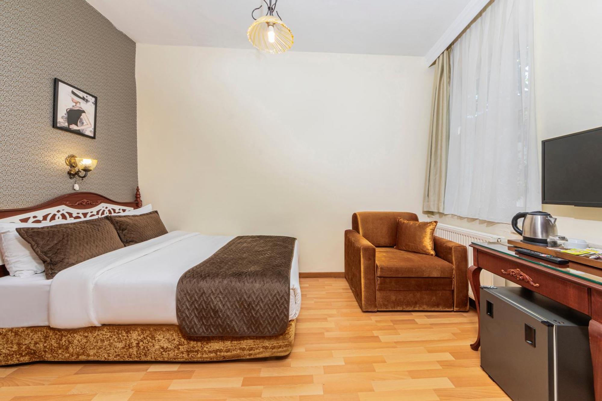 Hotel Ipek Palas Istanbul Exterior photo